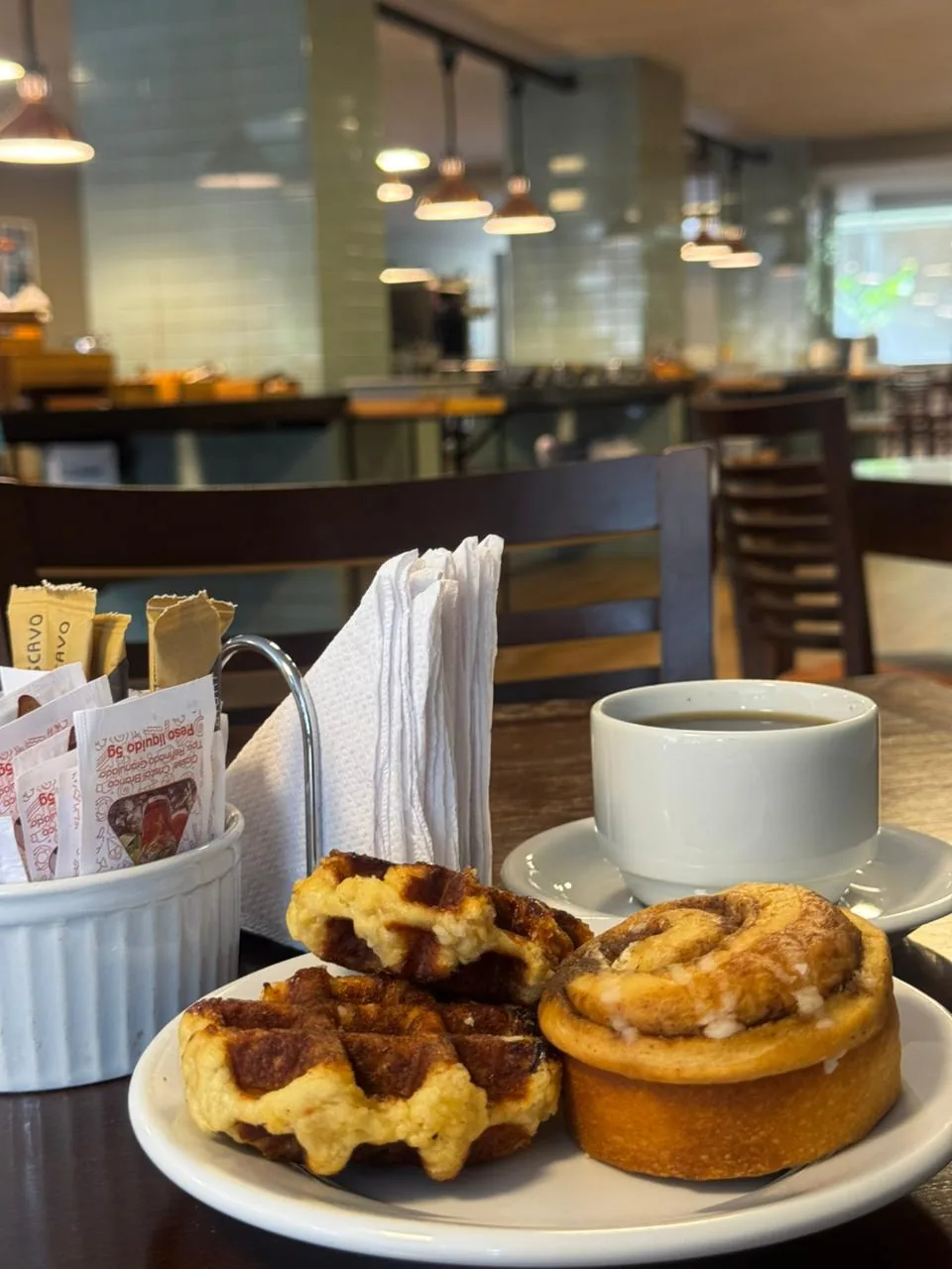 Café da manhã em buffet servido no Belém Soft Hotel (07)